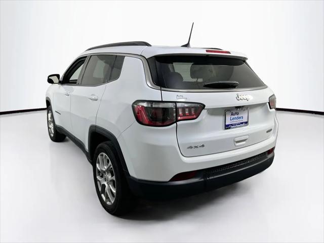 2022 Jeep Compass Latitude Lux 4x4