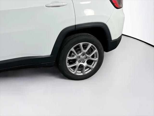 2022 Jeep Compass Latitude Lux 4x4