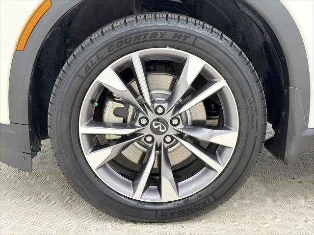 2024 INFINITI QX60 LUXE