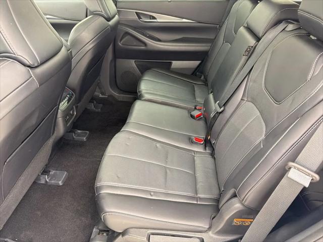 2024 INFINITI QX60 LUXE