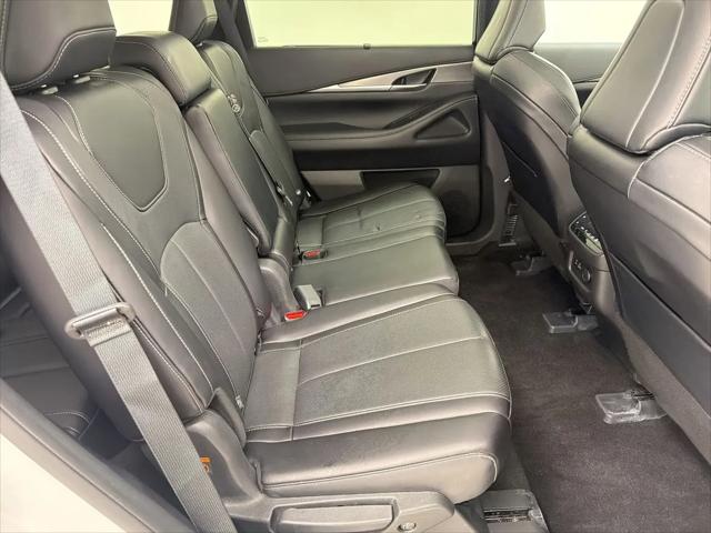 2024 INFINITI QX60 LUXE