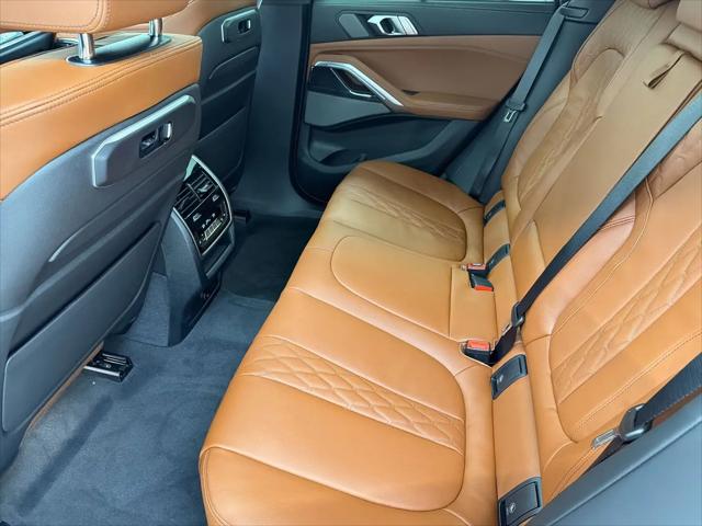 2027 BMW X6 xDrive40i