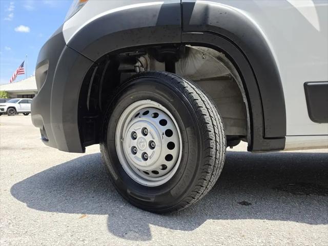 2025 Ram ProMaster 2500 Cargo Van Tradesman High Roof 159" WB w/Pass Seat