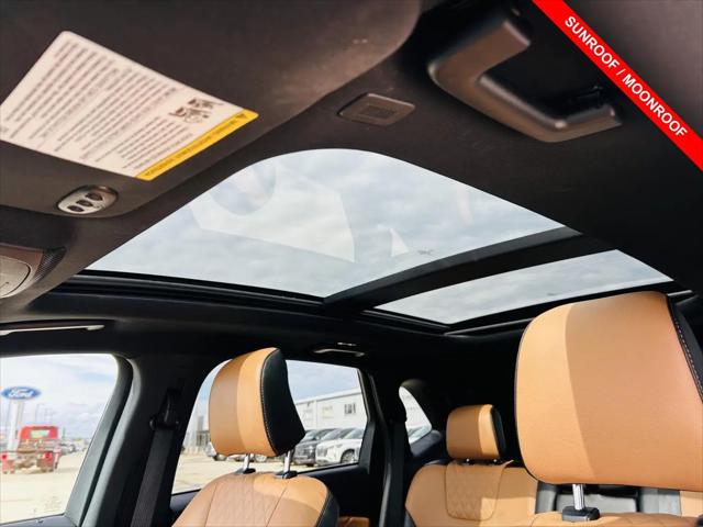2024 Ford Edge Titanium