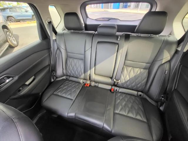 2025 Nissan Rogue Platinum FWD