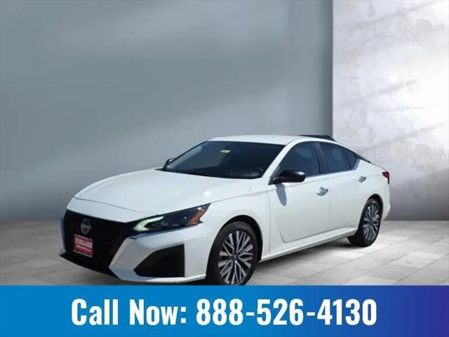 2025 Nissan Altima SV FWD for sale in Iowa City, IA