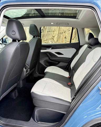 2025 Volkswagen Tiguan 2.0T SE