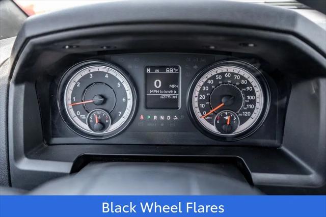 2022 Ram 1500 Classic Warlock Quad Cab 4x4 6'4" Box