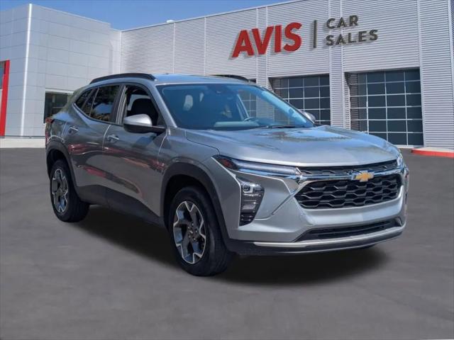 2025 Chevrolet Trax FWD LT