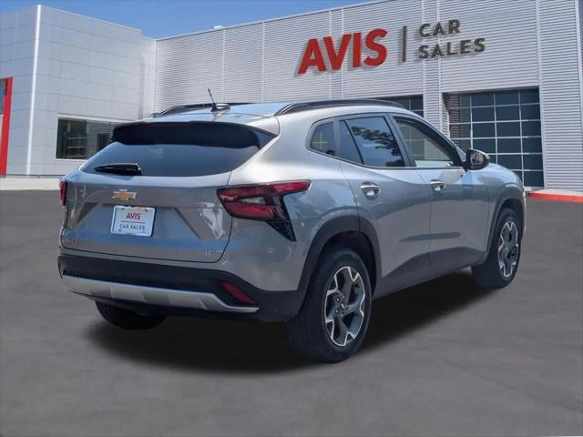 2025 Chevrolet Trax FWD LT