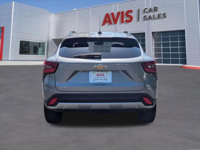 2025 Chevrolet Trax FWD LT