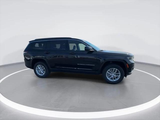 2026 Jeep Grand Cherokee L Laredo 4x4