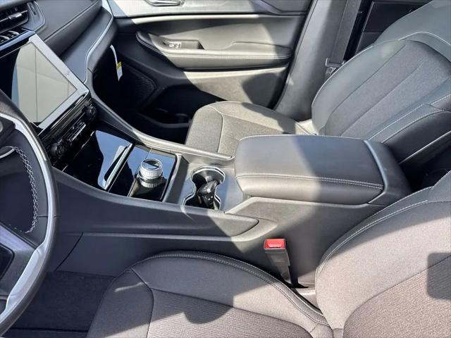 2026 Jeep Grand Cherokee L Laredo 4x4