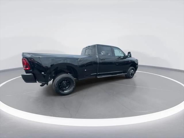 2026 Ram 3500 Tradesman Crew Cab 4x4 8' Box