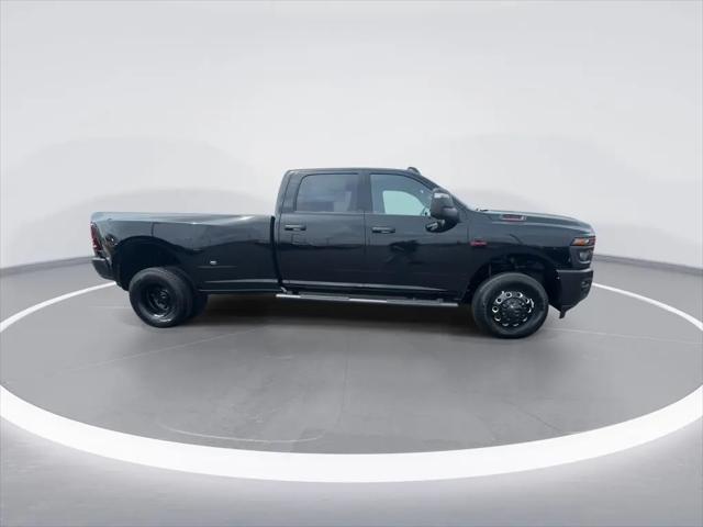 2026 Ram 3500 Tradesman Crew Cab 4x4 8' Box