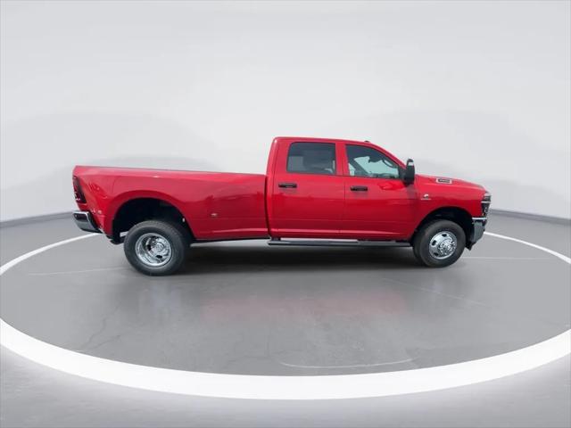 2026 Ram 3500 Tradesman Crew Cab 4x4 8' Box