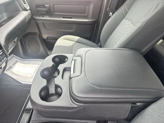 2026 Ram 3500 Tradesman Crew Cab 4x4 8' Box