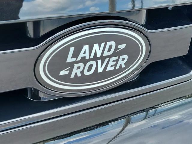 2026 Land Rover Defender P500 V8
