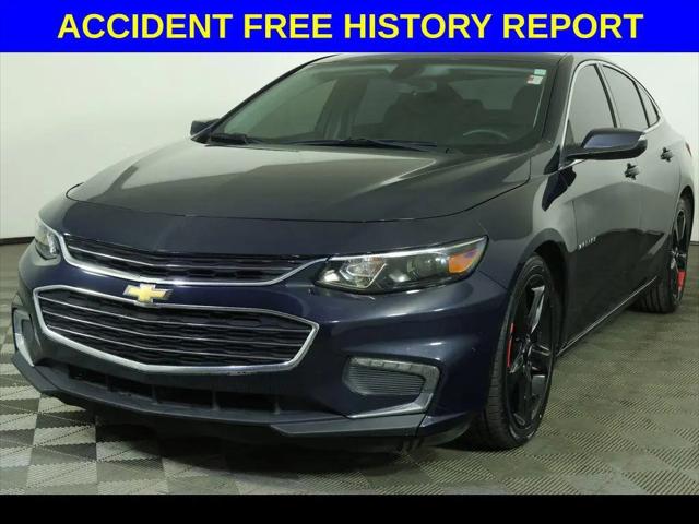 2017 Chevrolet Malibu 1LT for sale in Massillon, OH