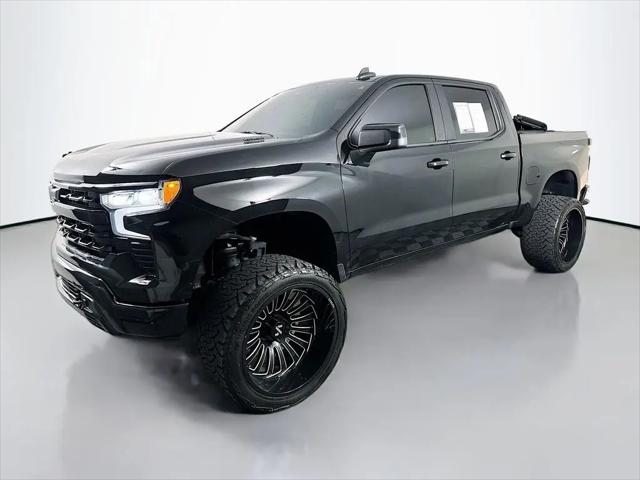 2022 Chevrolet Silverado 1500 4WD Crew Cab Short Bed RST