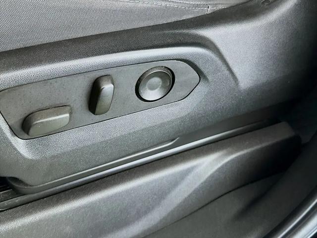 2022 Chevrolet Silverado 1500 4WD Crew Cab Short Bed RST
