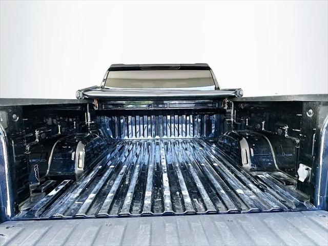 2022 Chevrolet Silverado 1500 4WD Crew Cab Short Bed RST