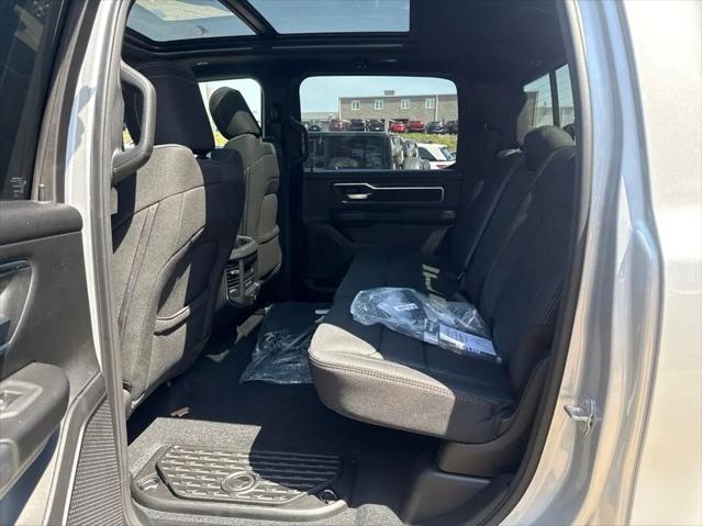 2026 Ram 1500 Big Horn Crew Cab 4x4 5'7" Box