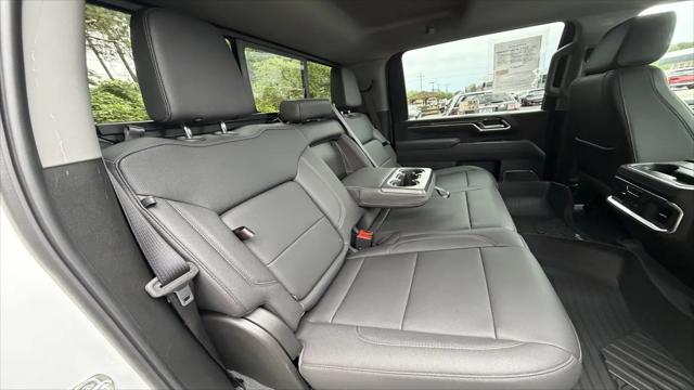 2025 Chevrolet Silverado 2500HD 4WD Crew Cab Standard Bed LTZ