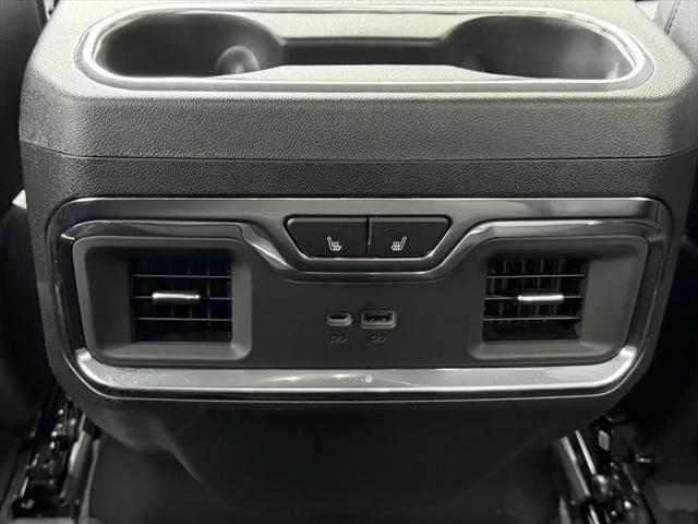 2025 Chevrolet Silverado 2500HD 4WD Crew Cab Standard Bed LTZ