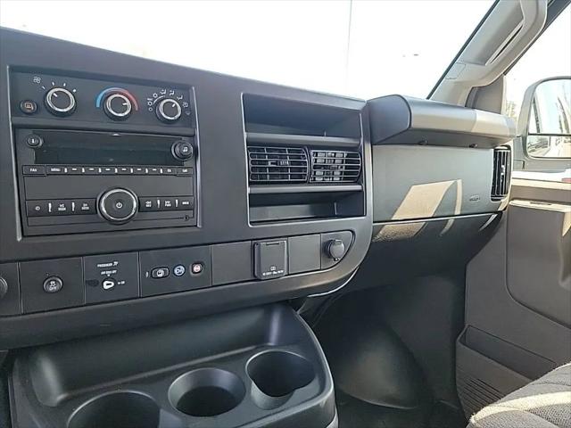 2026 Chevrolet Express Cargo Van 2500 Regular Wheelbase, WT, RWD