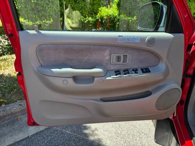 2004 Toyota Tacoma Base V6