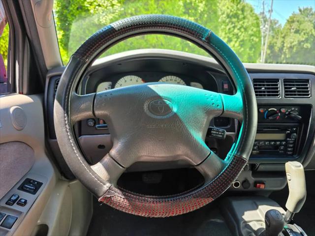 2004 Toyota Tacoma Base V6