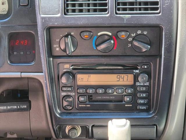 2004 Toyota Tacoma Base V6