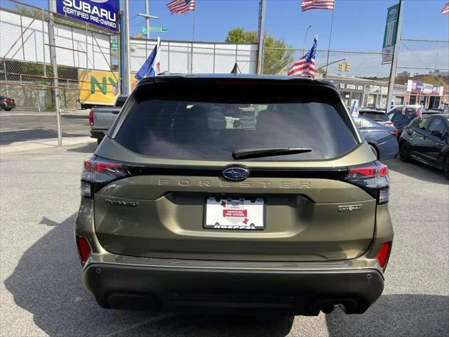 2025 Subaru Forester Touring Hybrid