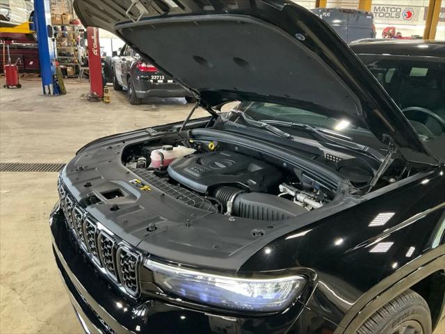 2023 Jeep Grand Cherokee L Summit Reserve 4x4