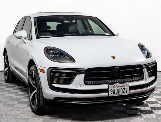 2025 Porsche Macan S