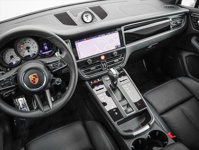 2025 Porsche Macan S