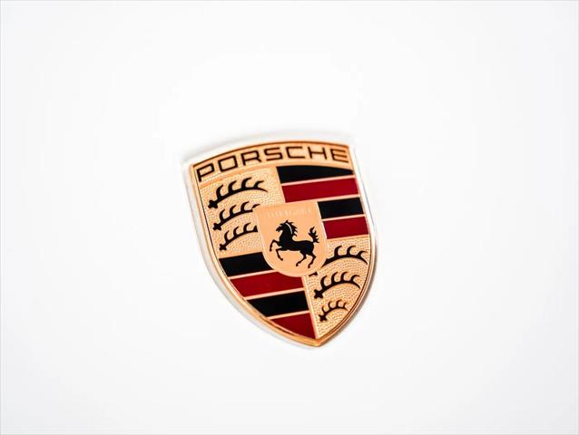 2025 Porsche Macan S