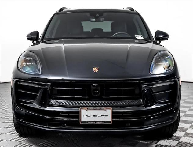 2025 Porsche Macan Macan