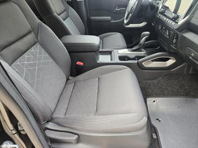 2026 Nissan Frontier Crew Cab SV 4x2