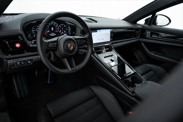 2026 Porsche Panamera 4
