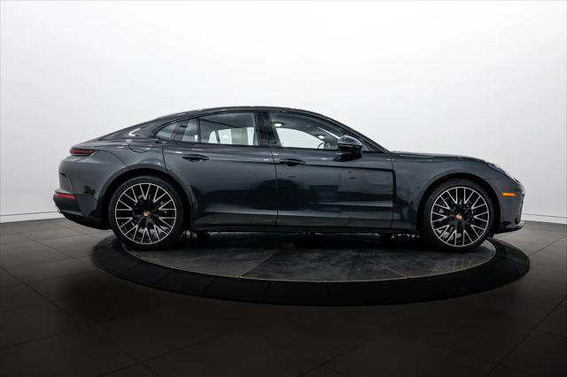 2026 Porsche Panamera 4