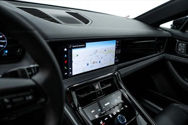 2026 Porsche Panamera 4