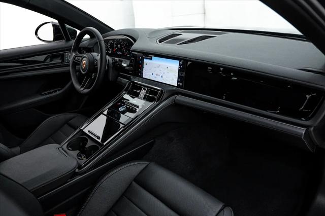 2026 Porsche Panamera 4