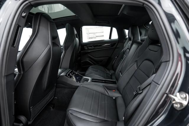2026 Porsche Panamera 4