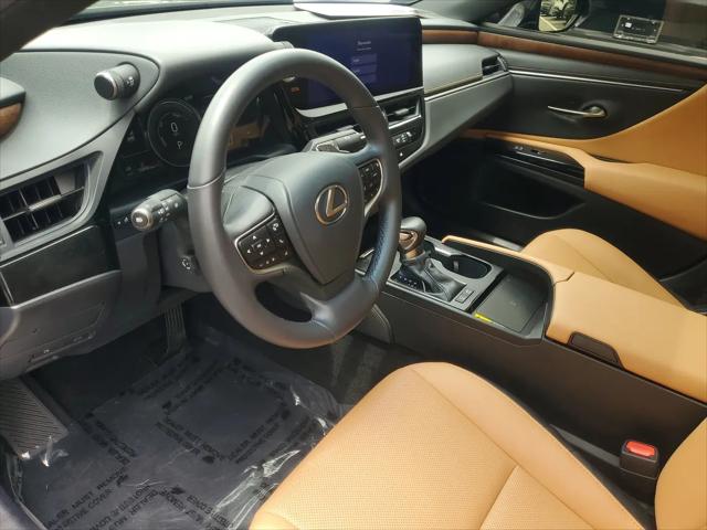 2025 Lexus ES 300h ES 300h