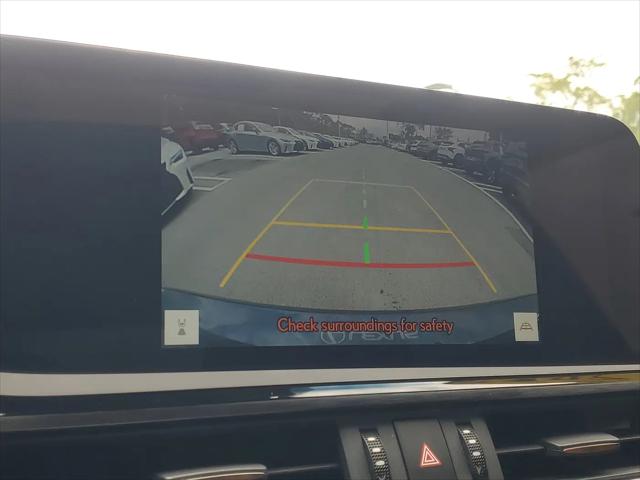 2025 Lexus ES 300h ES 300h