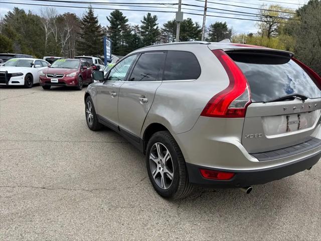 2012 Volvo XC60 T6 Platinum