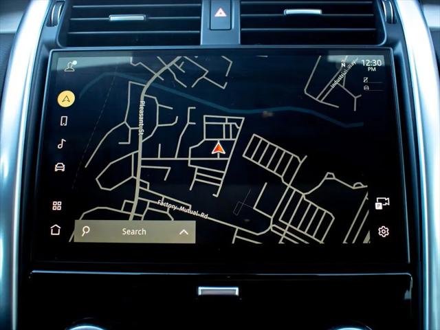 2025 Land Rover Discovery P360 Dynamic SE