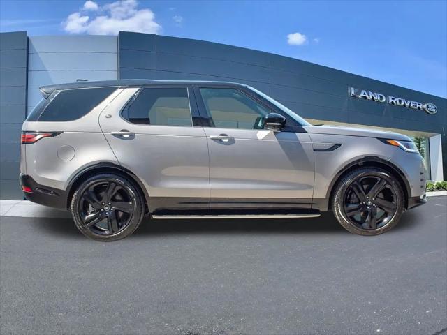 2025 Land Rover Discovery P360 Dynamic SE